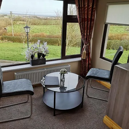 住宿加早餐酒店 爱德华山旅舍 Grange (Sligo)