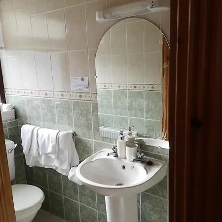 爱德华山旅舍 Grange (Sligo)