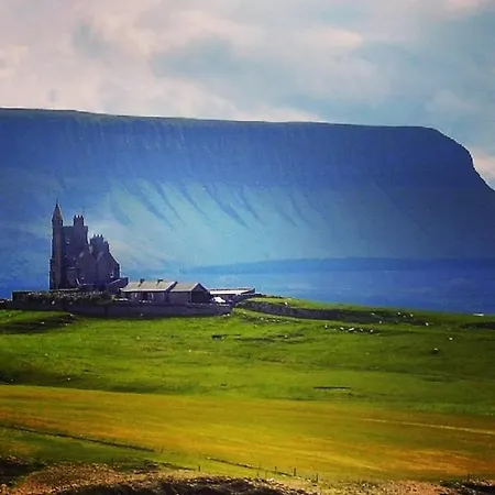 Frühstückspension Mount Edward 3*