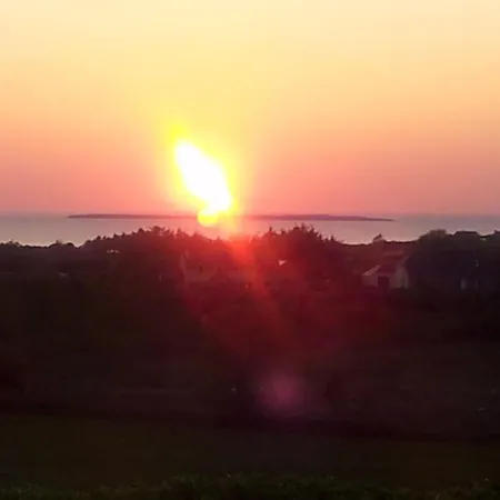 住宿加早餐酒店 爱德华山旅舍
