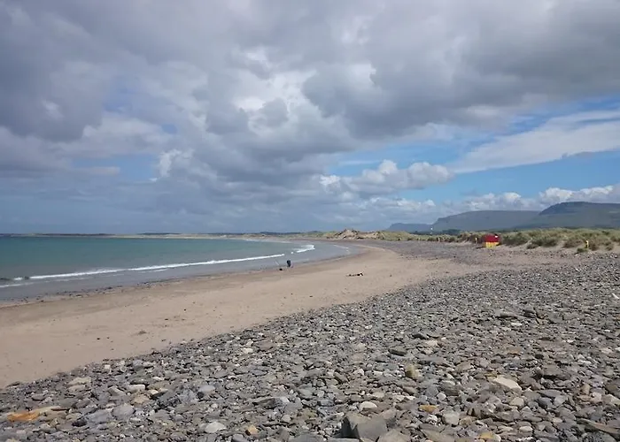 Mount Edward 3* Grange