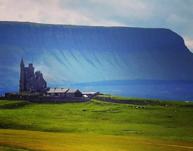 Bed & Breakfast Mount Edward 3*